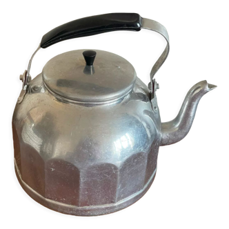 Aluminum and bakelite kettle