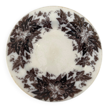 Iron earth plate sepia Sarreguemines model Bryonia - 19th-century earthenware