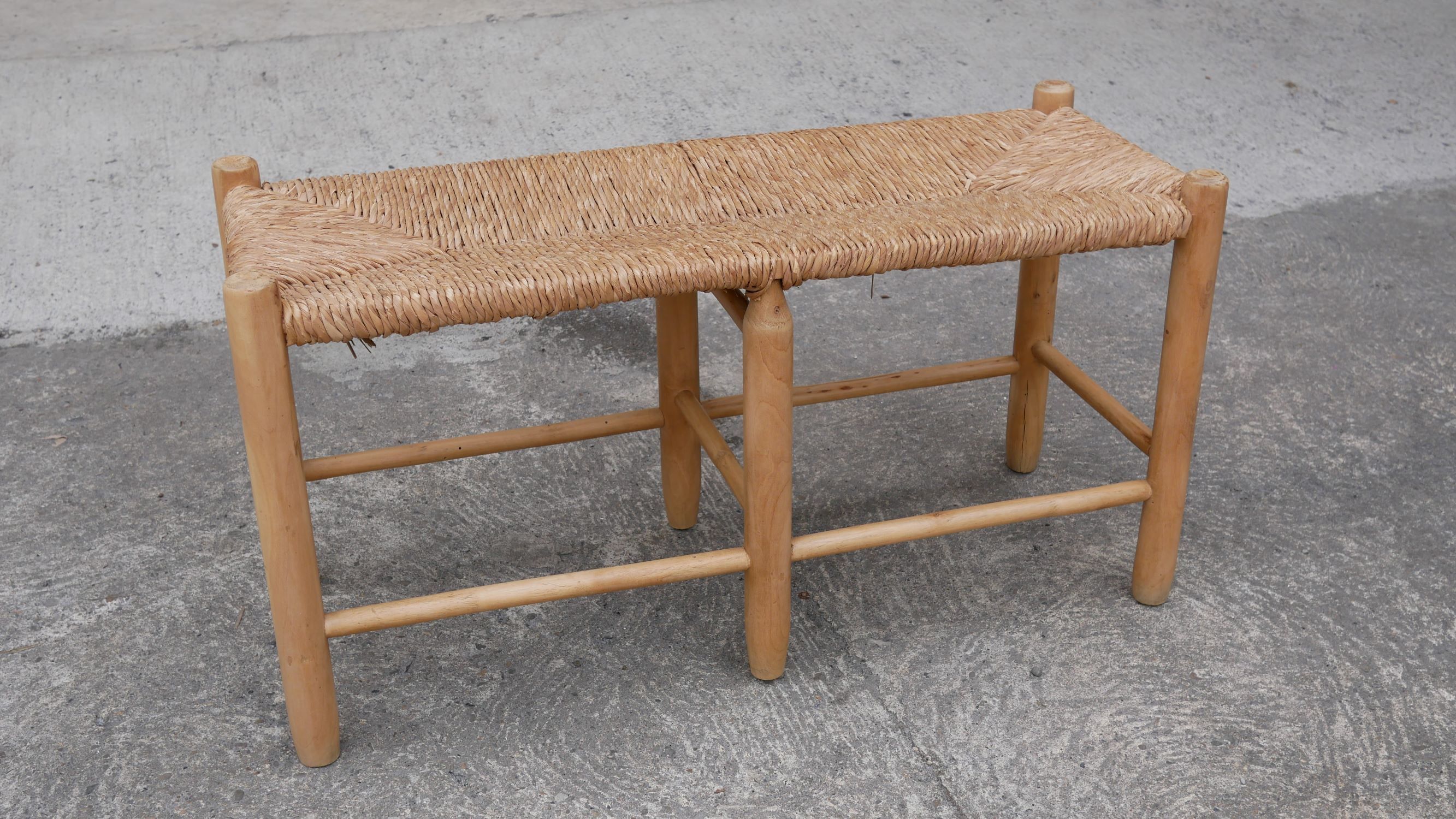 Wood and straw vintage bench