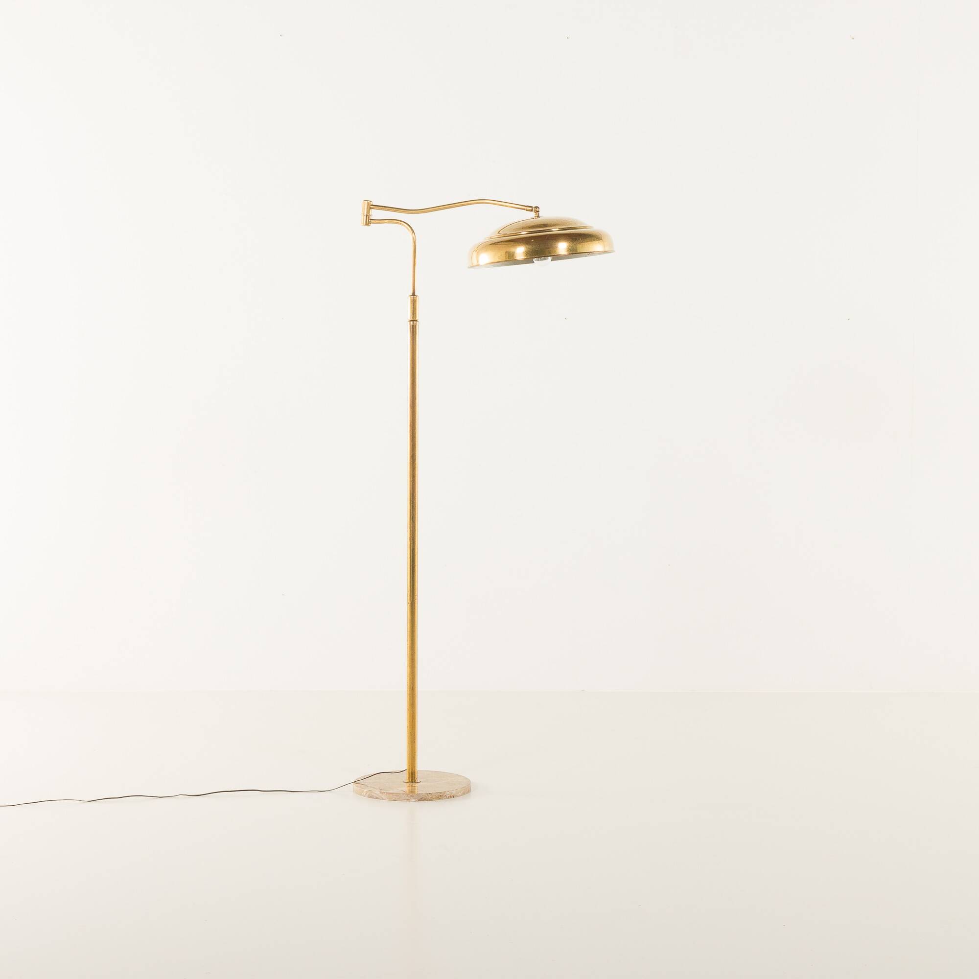Italian swing arm brass floor lamp with marble base, 1970s