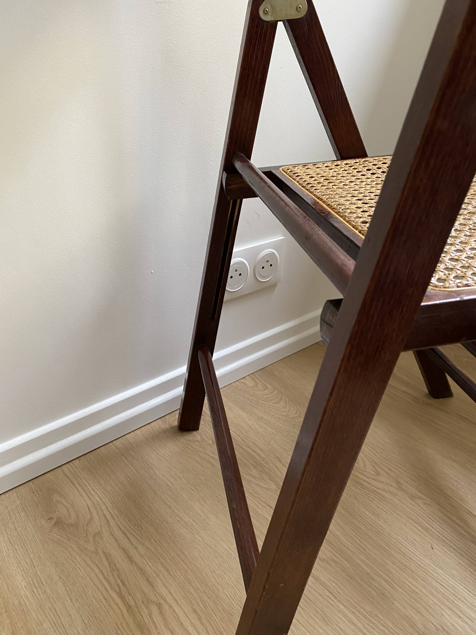 Folding chair occasional chair vintage wooden office chair with cane seat