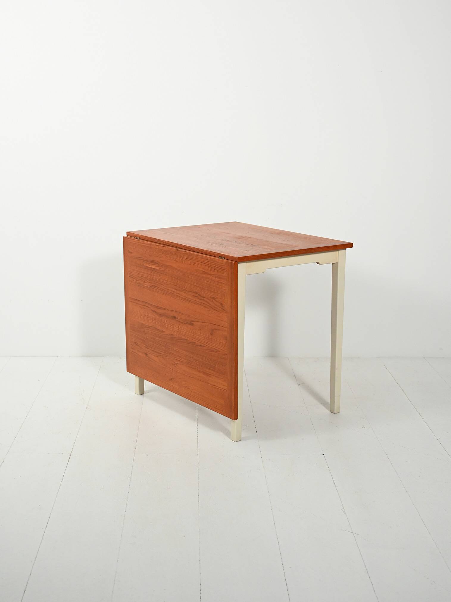 Scandinavian folding table in teak
