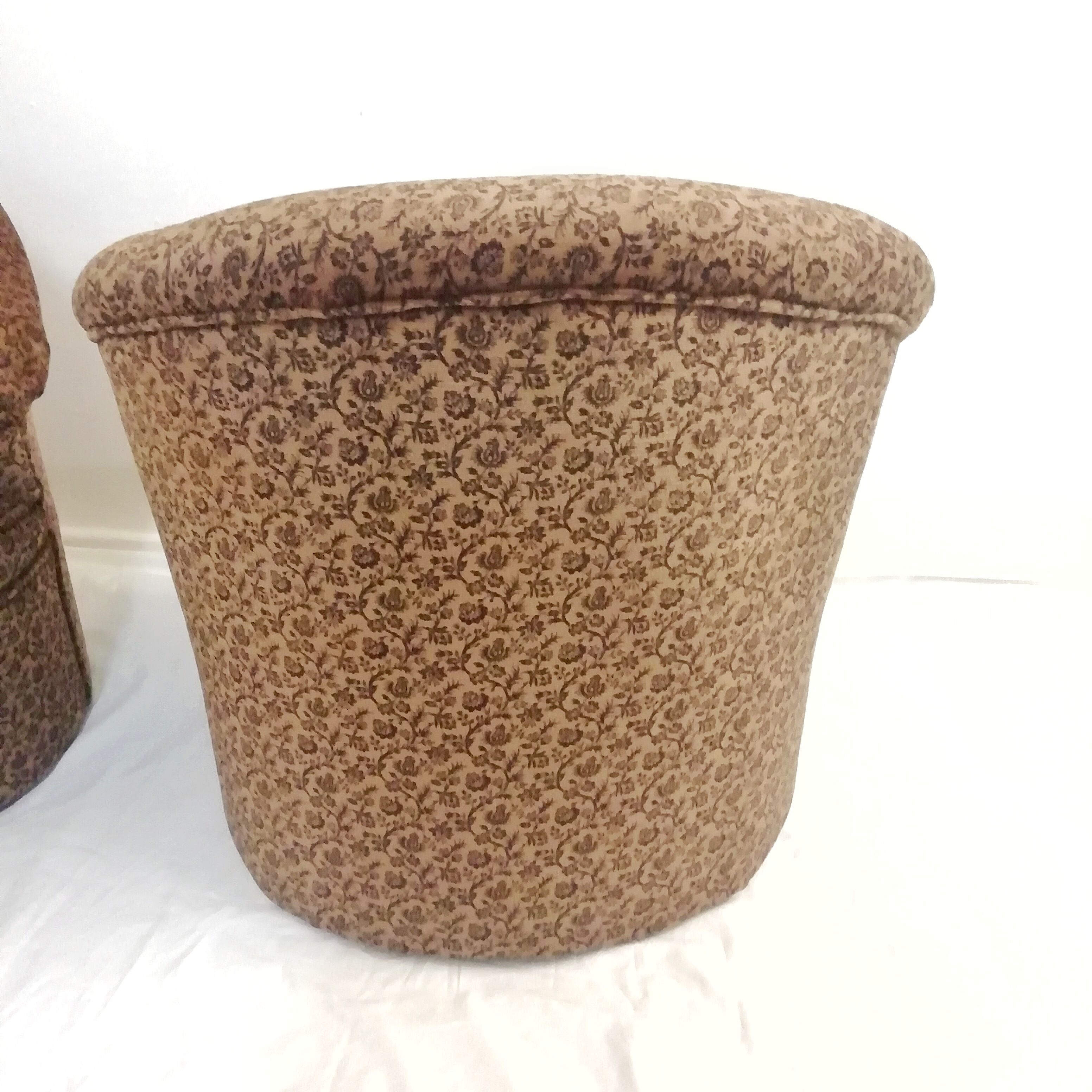 Armchairs with floral print of corduroy fabric. 1980s.