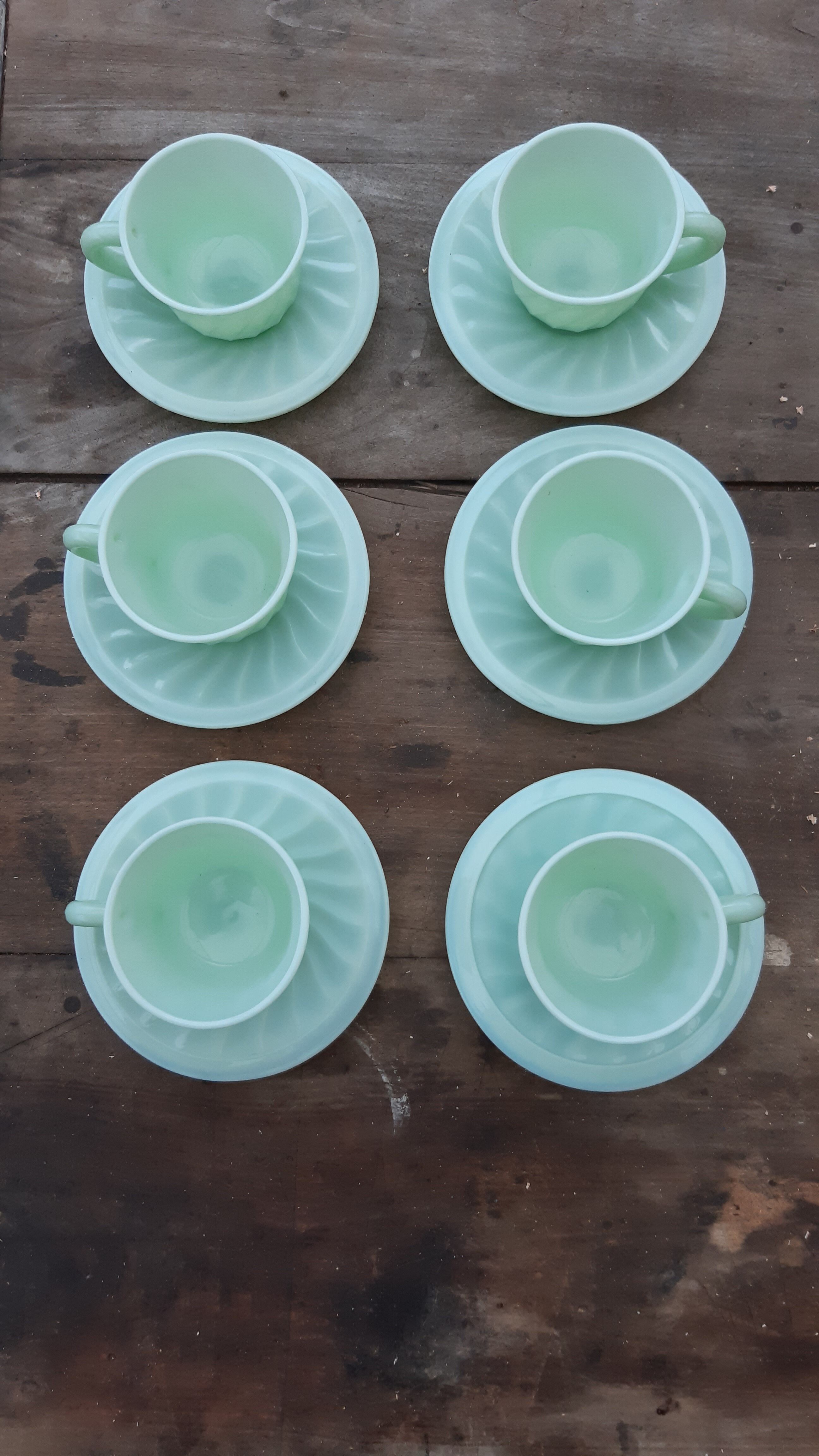 Set of 6 cups and saucers opaline green water