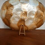 Mother-of-pearl cup