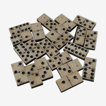 45 dominos anciens