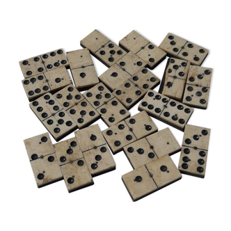 45 dominos anciens