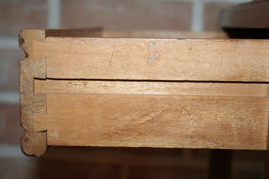 Vintage English bedside wood small format