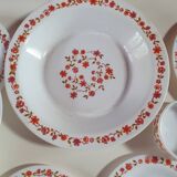 lot vaisselles arcopal scania a petites fleurs orange assiette plate, creuse a dessert, un plat ..