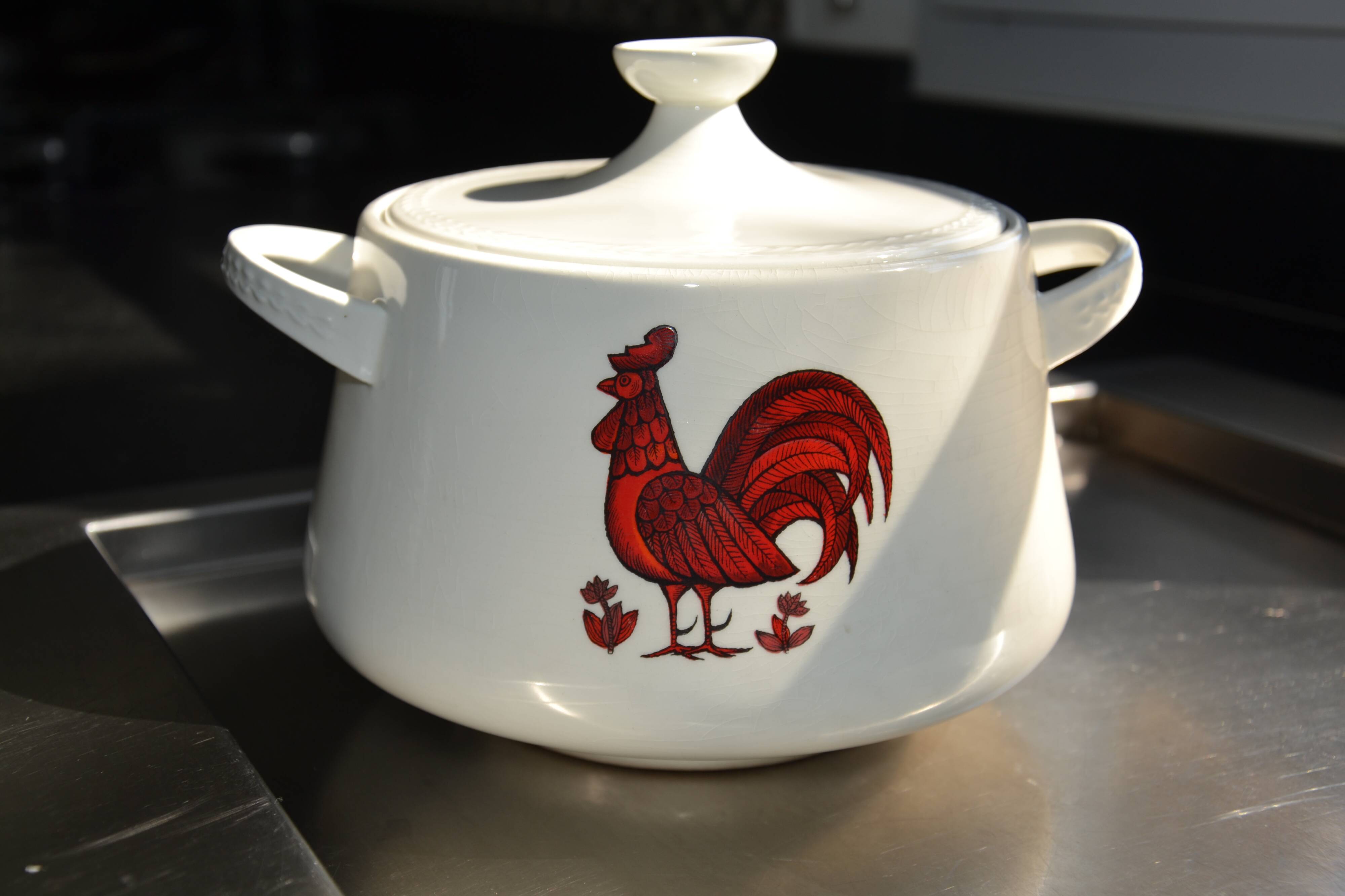 Earthenware soup tureen with rooster design