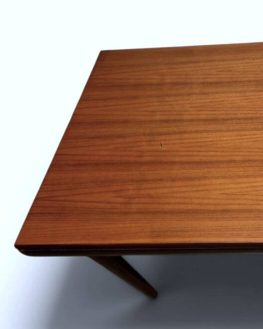 Table de salle à manger design scandinave mid-dentury