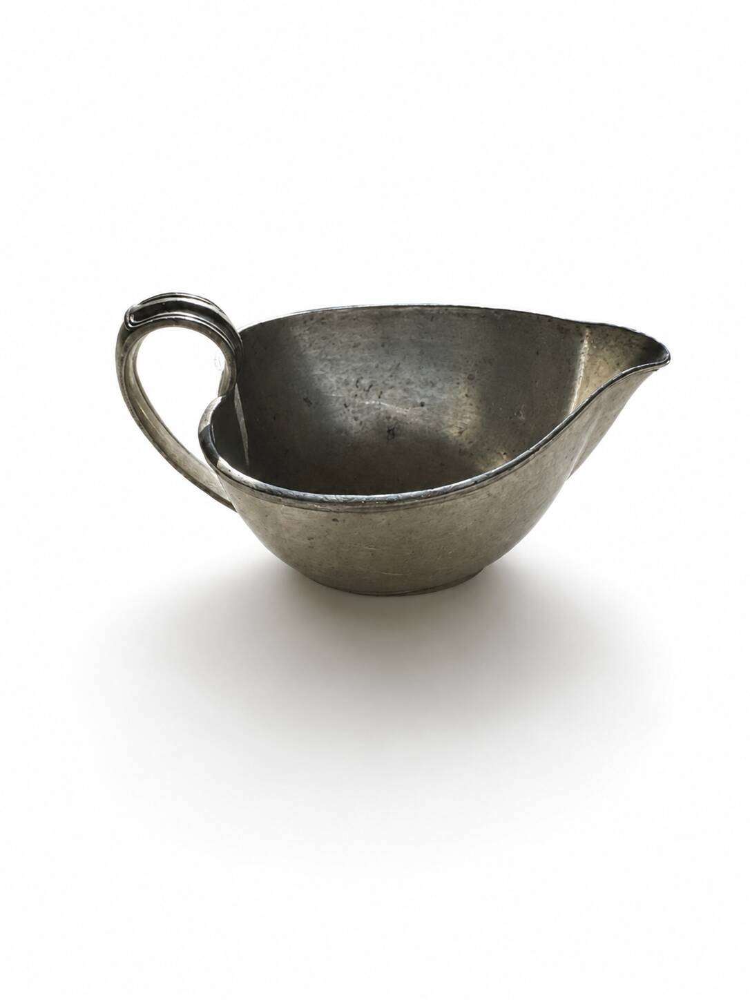 Modernist Sauce Boat in Pewter — Just Andersen, Denmark 1930 (Model 2272)