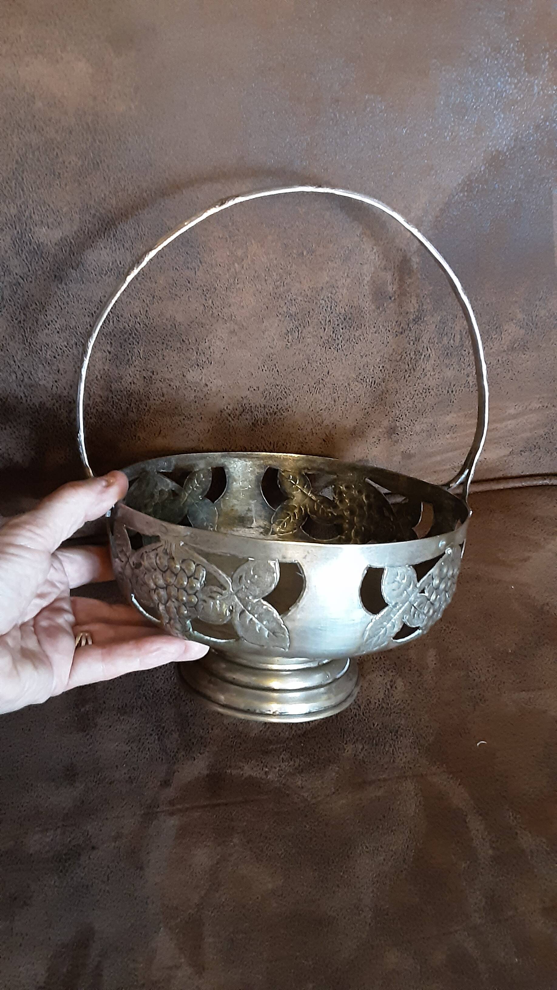Coupe sur pied  métal  vintage