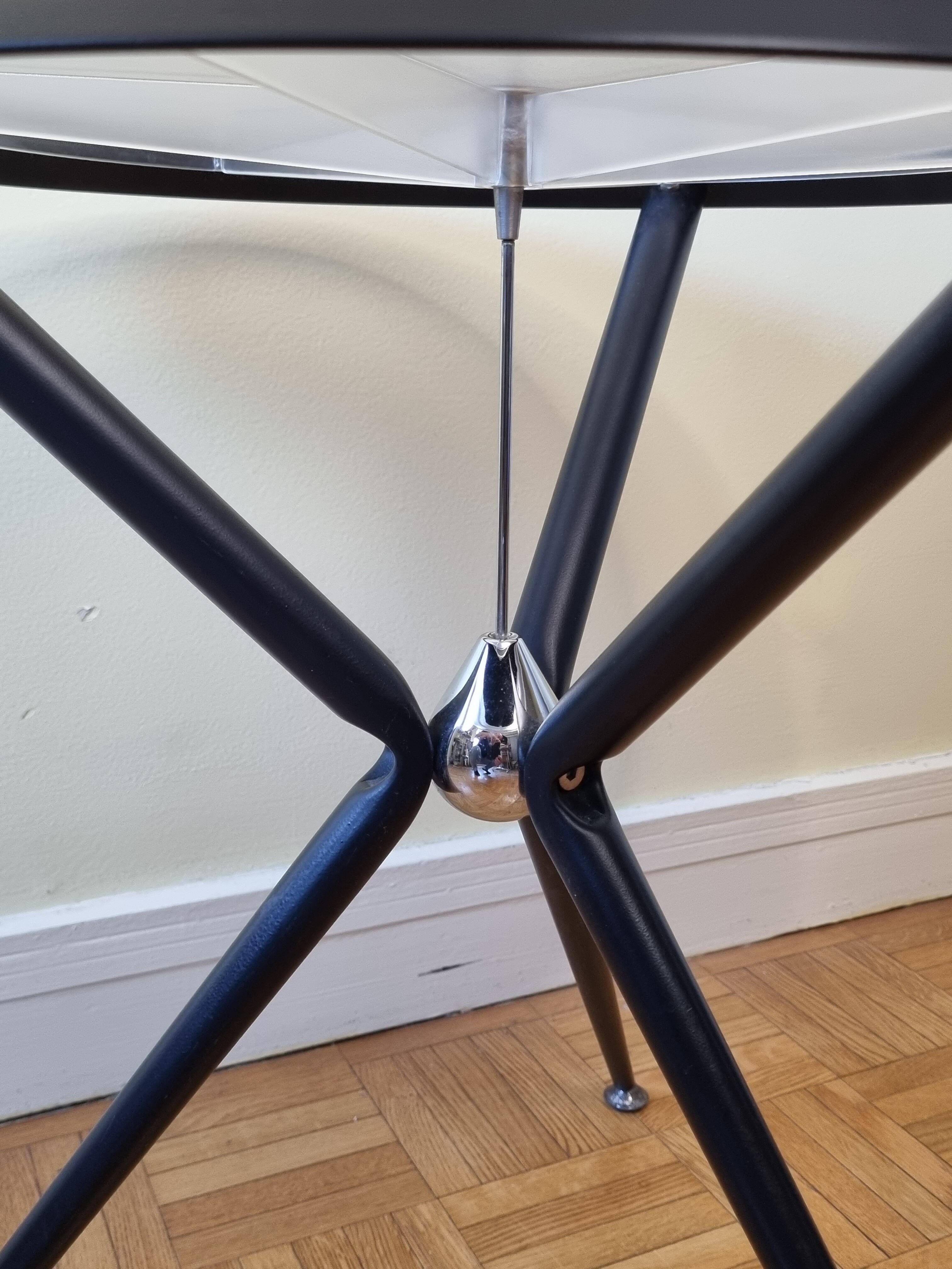 Triod side table, Italian design, Baleri Italia