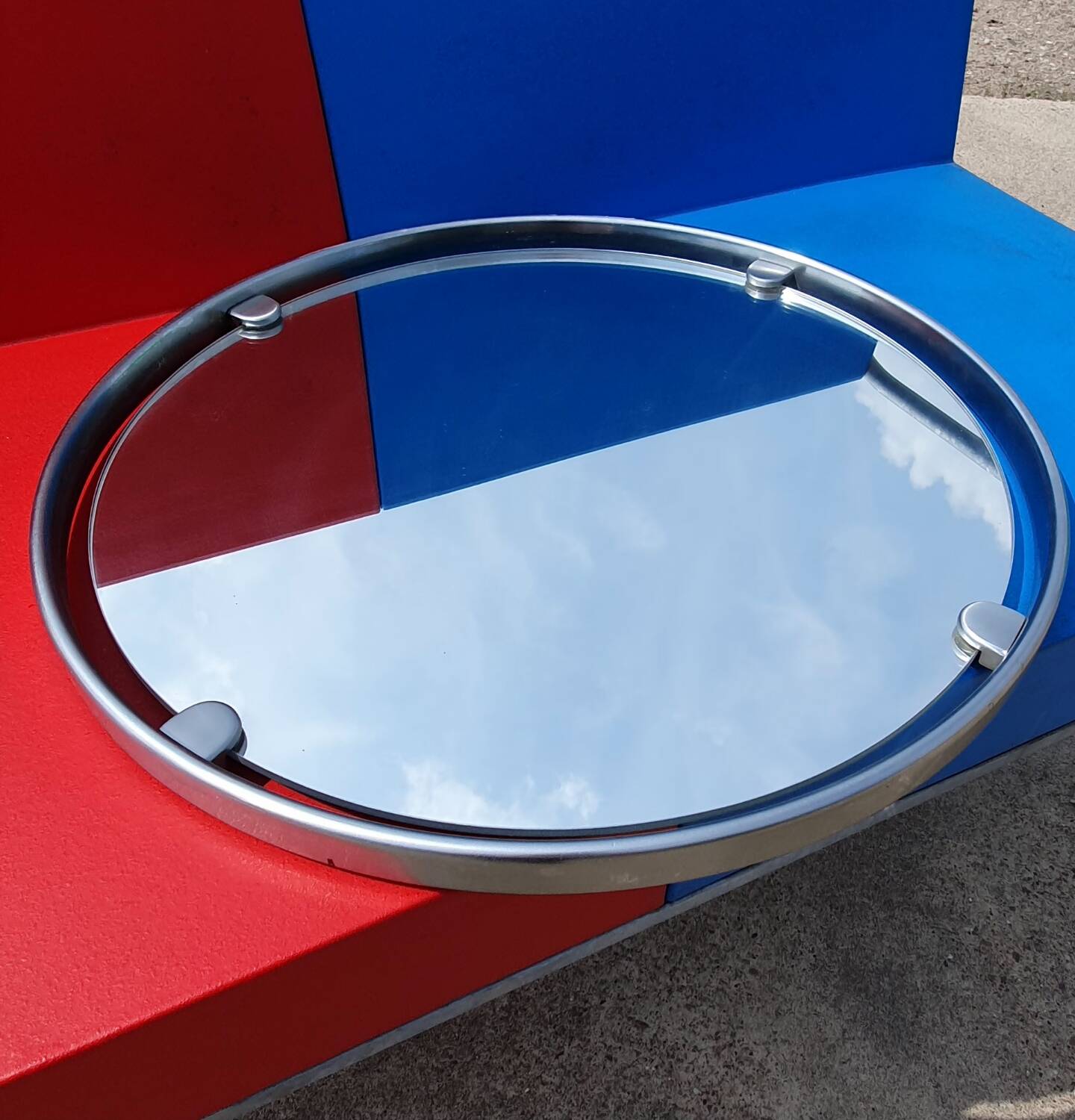 Miroir rond vintage en aluminium Egon Hillebrand, ø 53 cm, années 1960, Allemagne