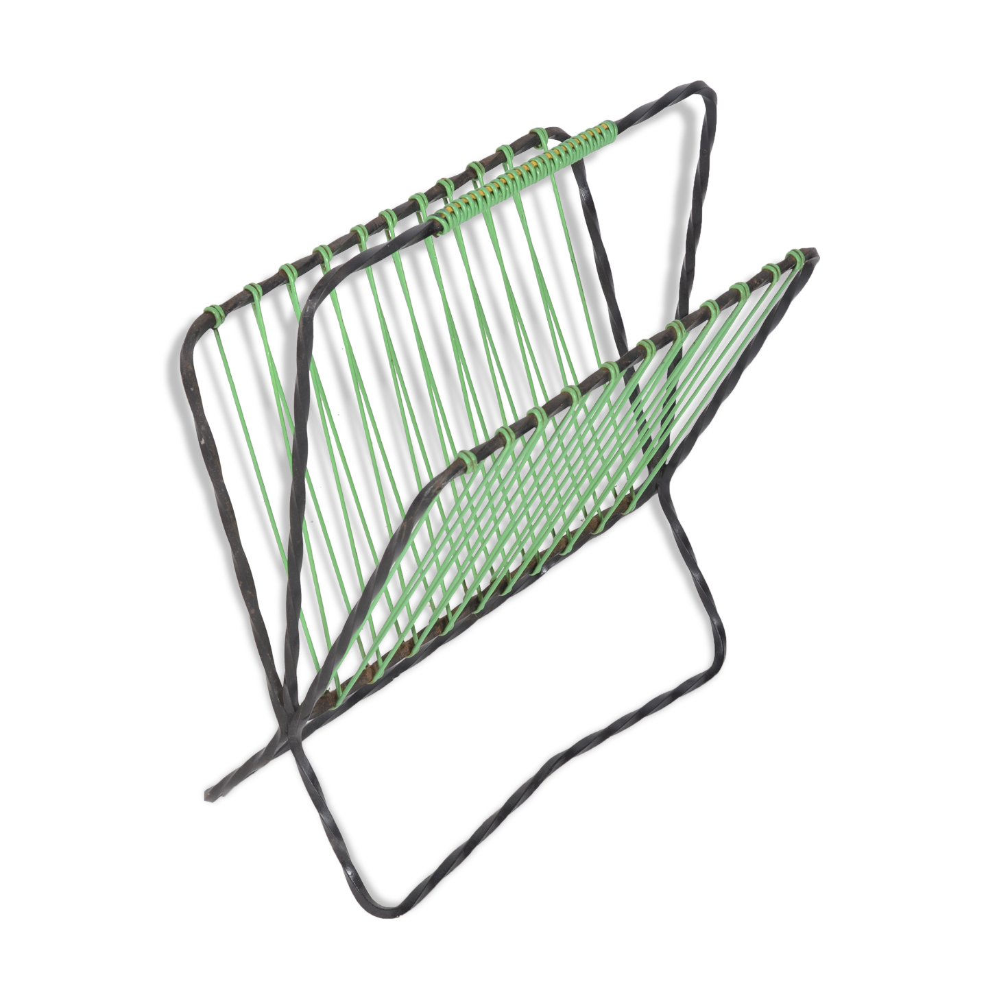 Magazine holder twisted iron and scoubidou