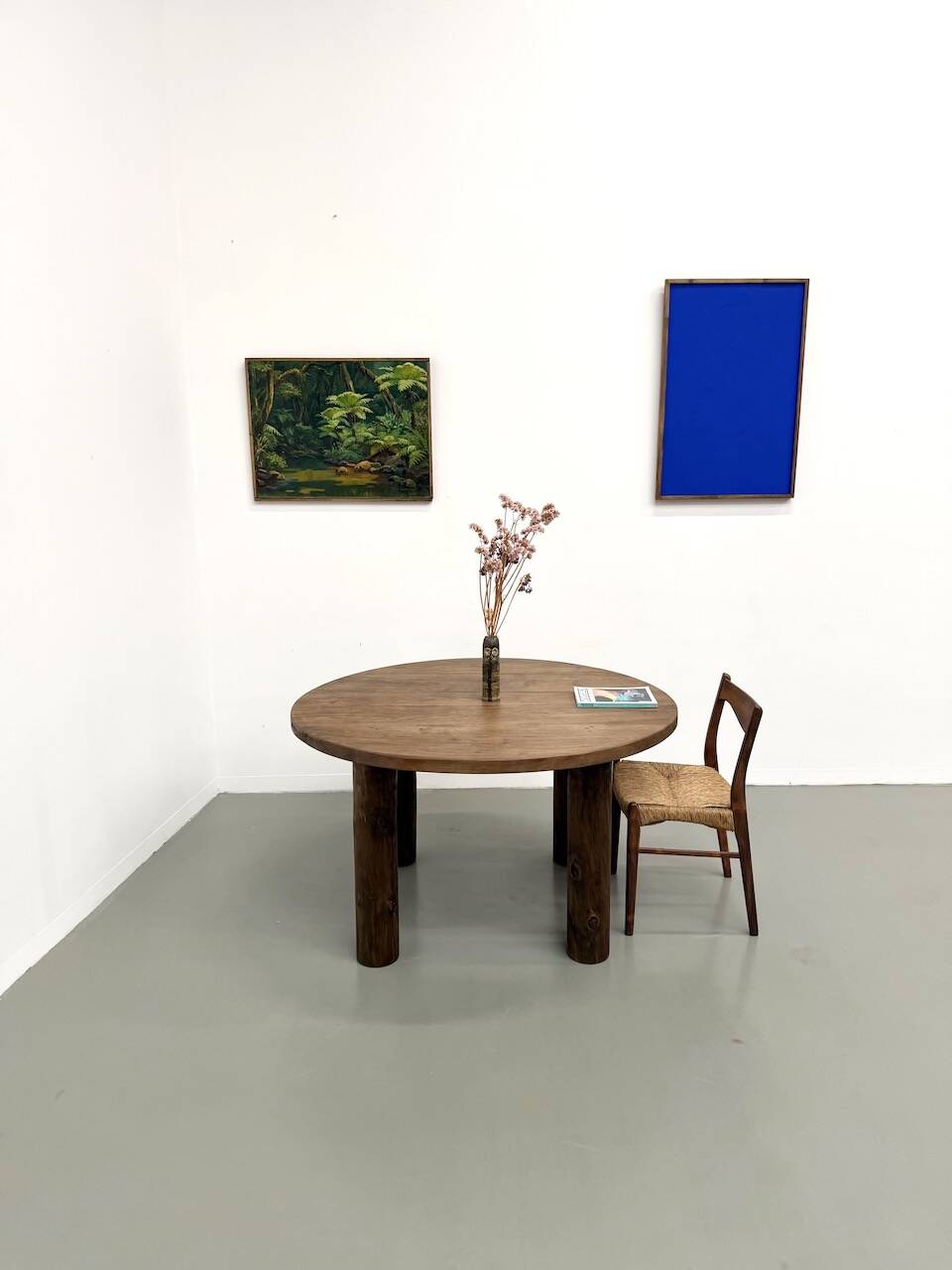 Table ronde années 50 constructiviste noyer