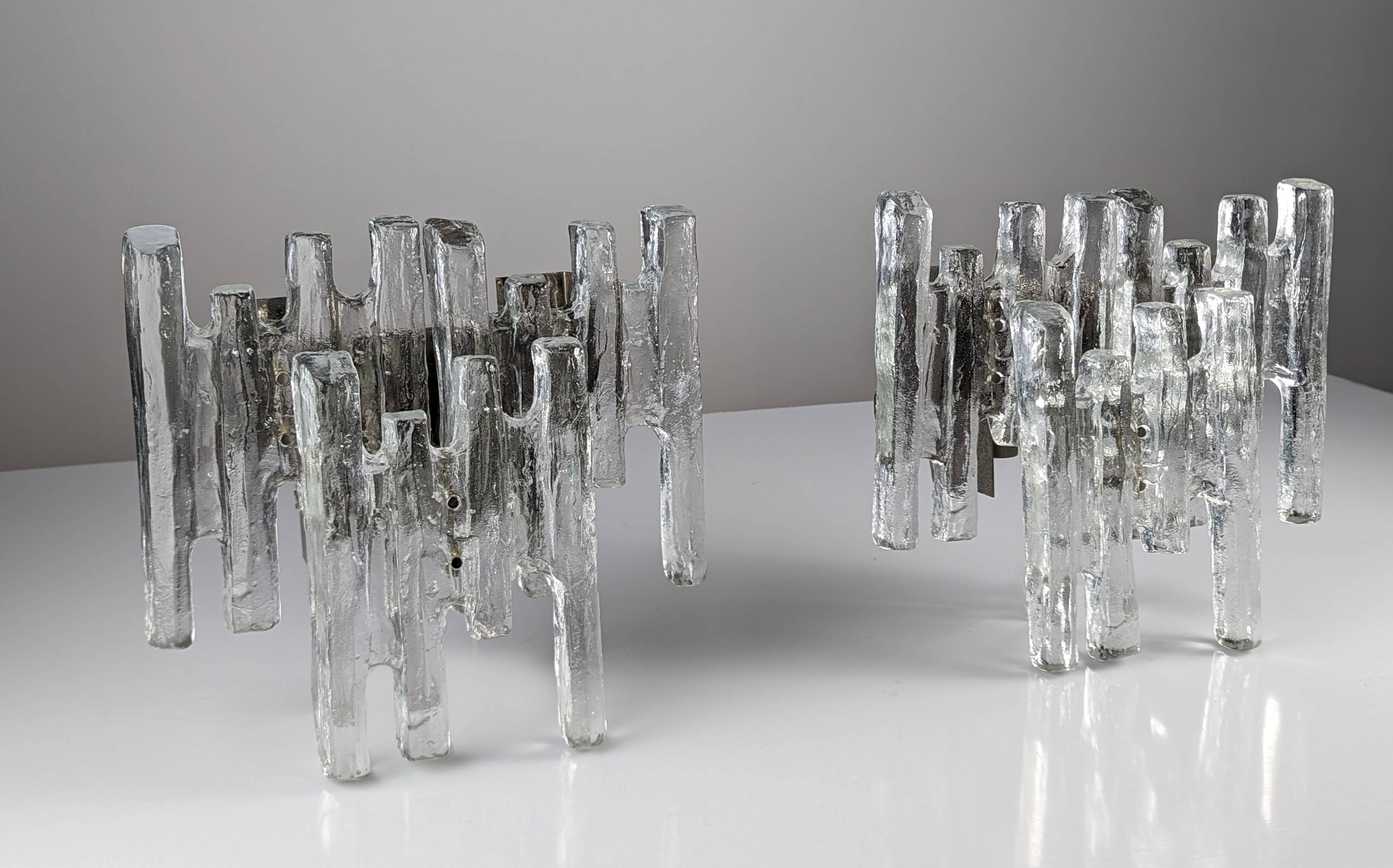 Paire d'appliques en verre glacé par Kalmar, 1970s