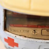 Joustra metal ambulance van