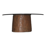 Table basse en souche d'arbre antique sculptée avec plateau en verre circulaire