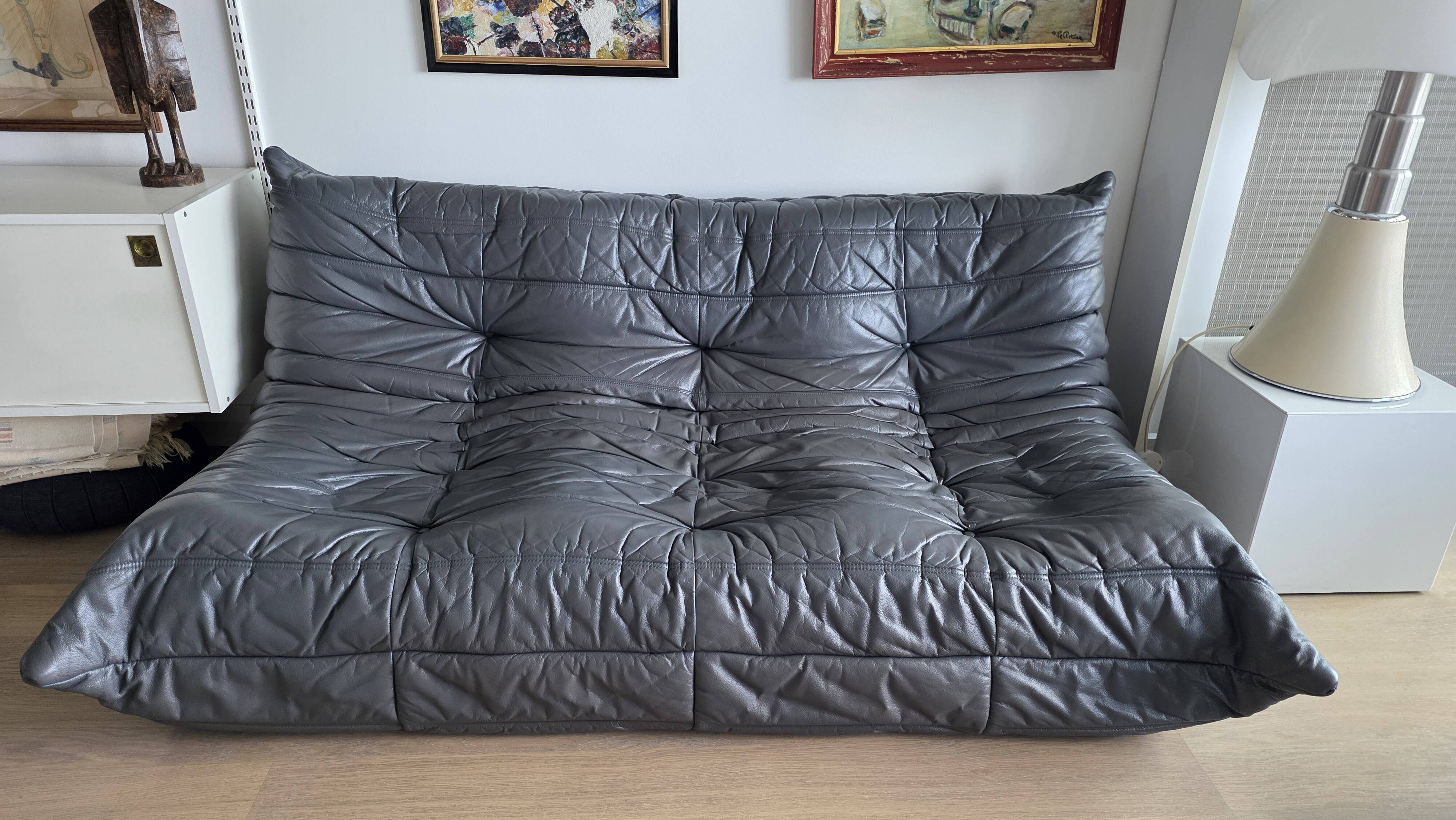 Vintage original Togo leather set – Ligne Roset with tags