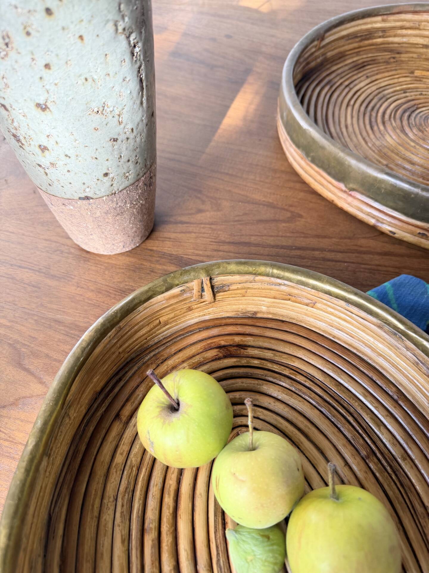 Round rattan and brass trays 1970 by Gabriella Crespi