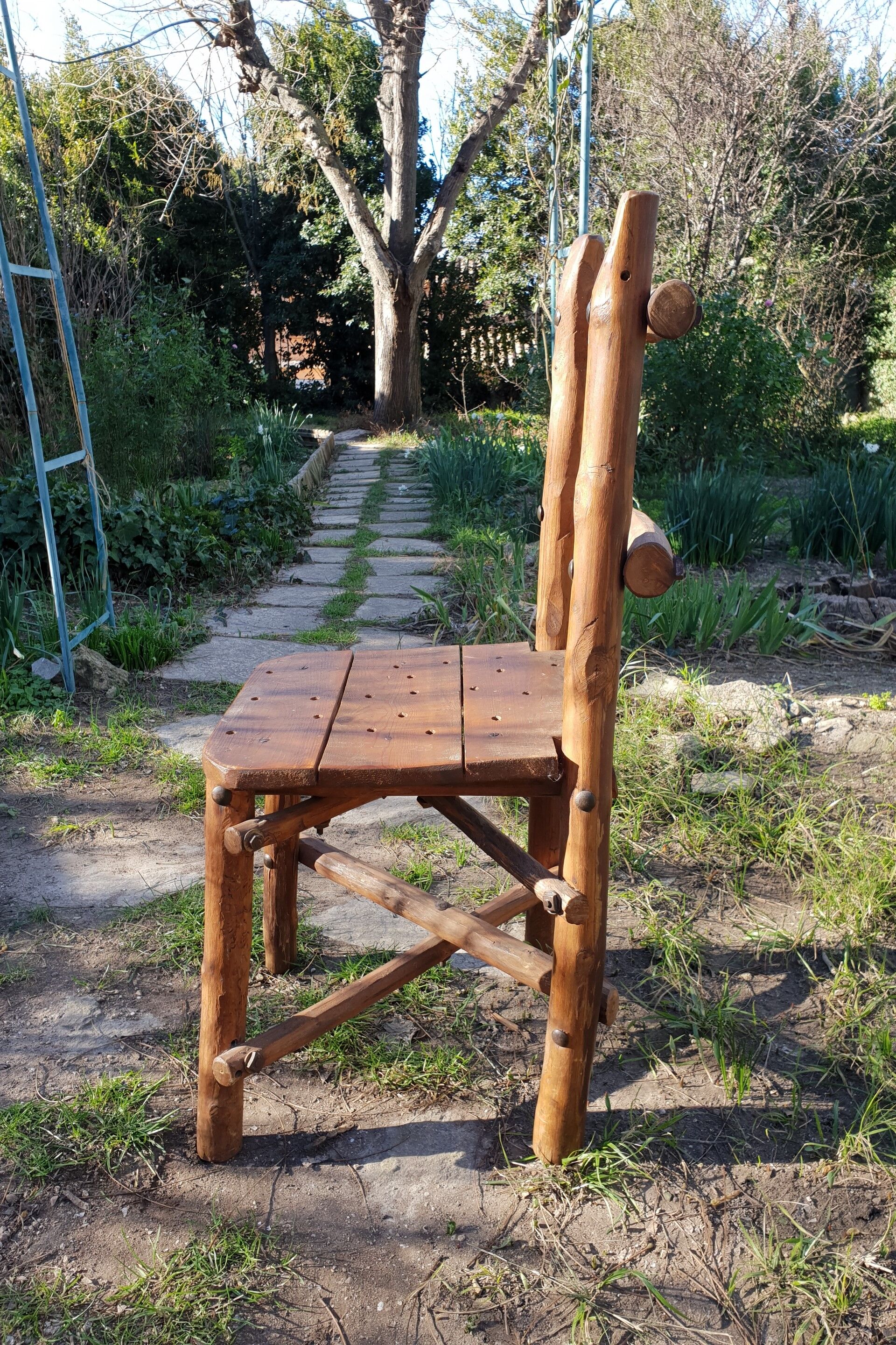 Popular art chair 1970