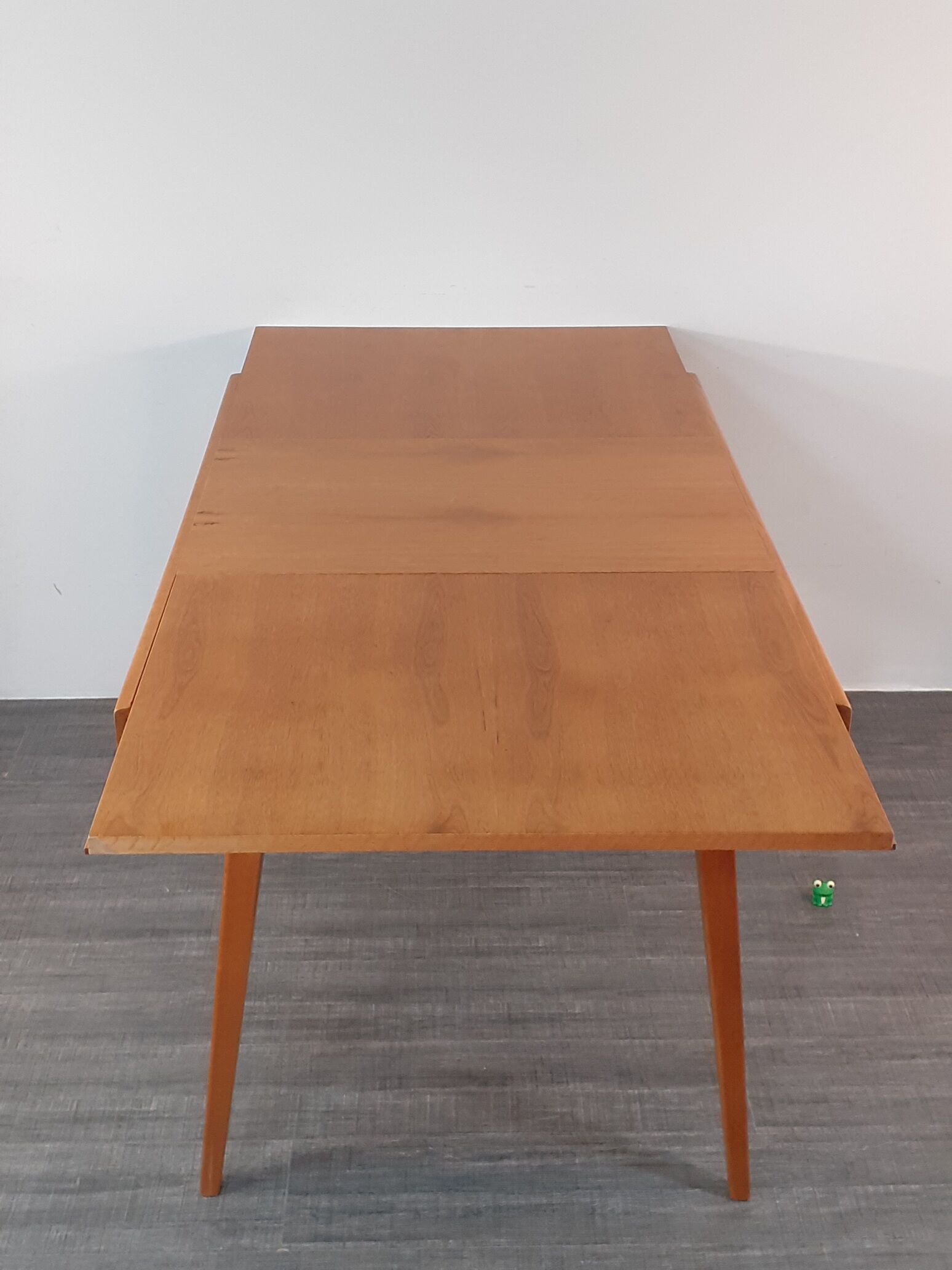 Extendable table in Beech Frantisek Jiràk by Tatra, Vintage Czechoslovak 1950s
