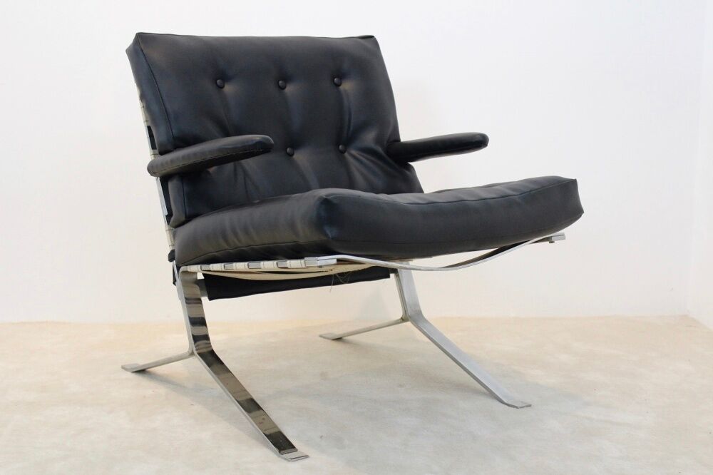 Chair black leather