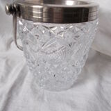 Ice bucket