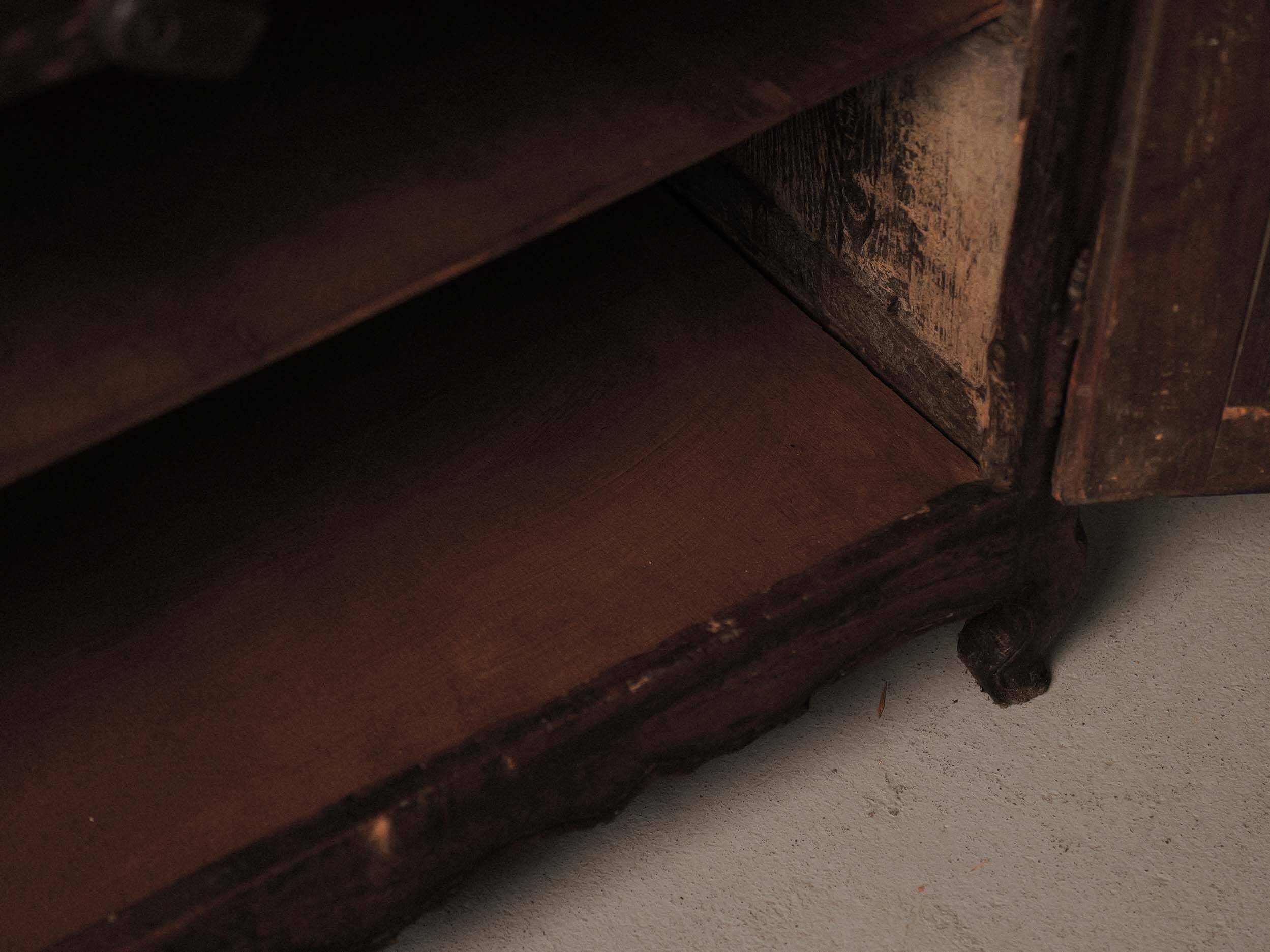 Country buffet in solid wood, Auvergne, 19th century