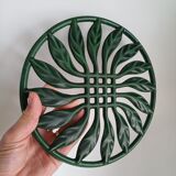 Trivet