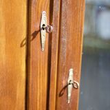 Armoire bois art déco avec miroir, meuble de rangement bois, armoire parisienne vintage