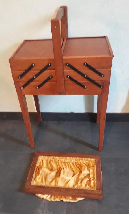 Former scandinavian style sewing basket