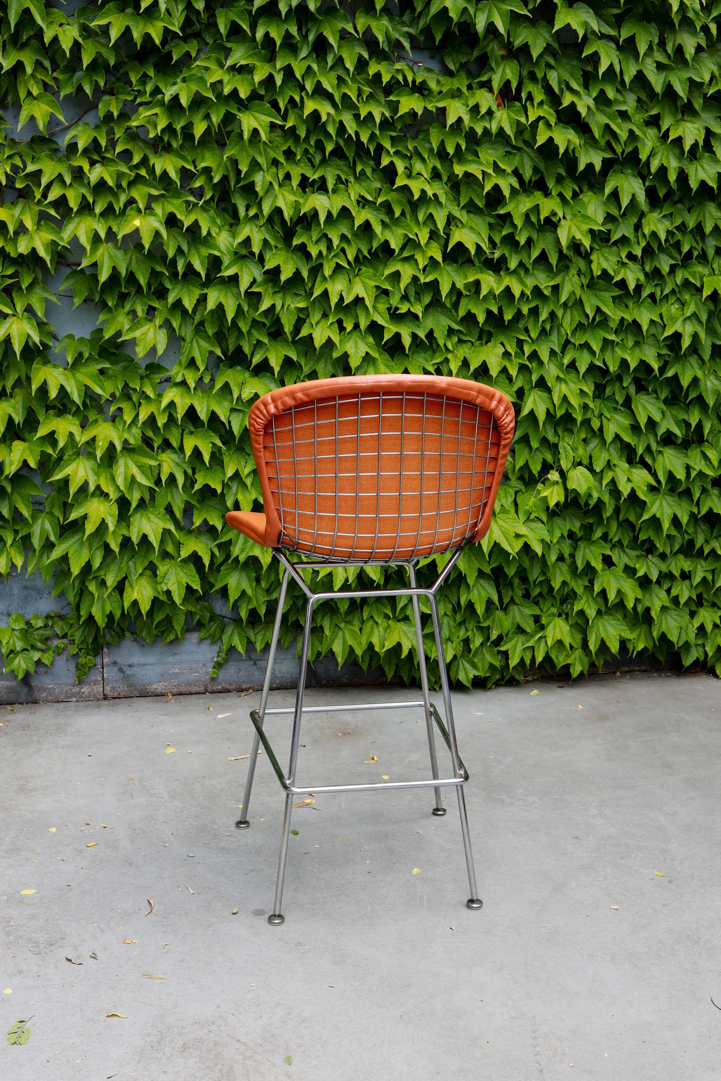 Bar stool by Harry Bertoia
