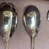 Wiskerman couverts pour 12 personnes - 127 pieces.