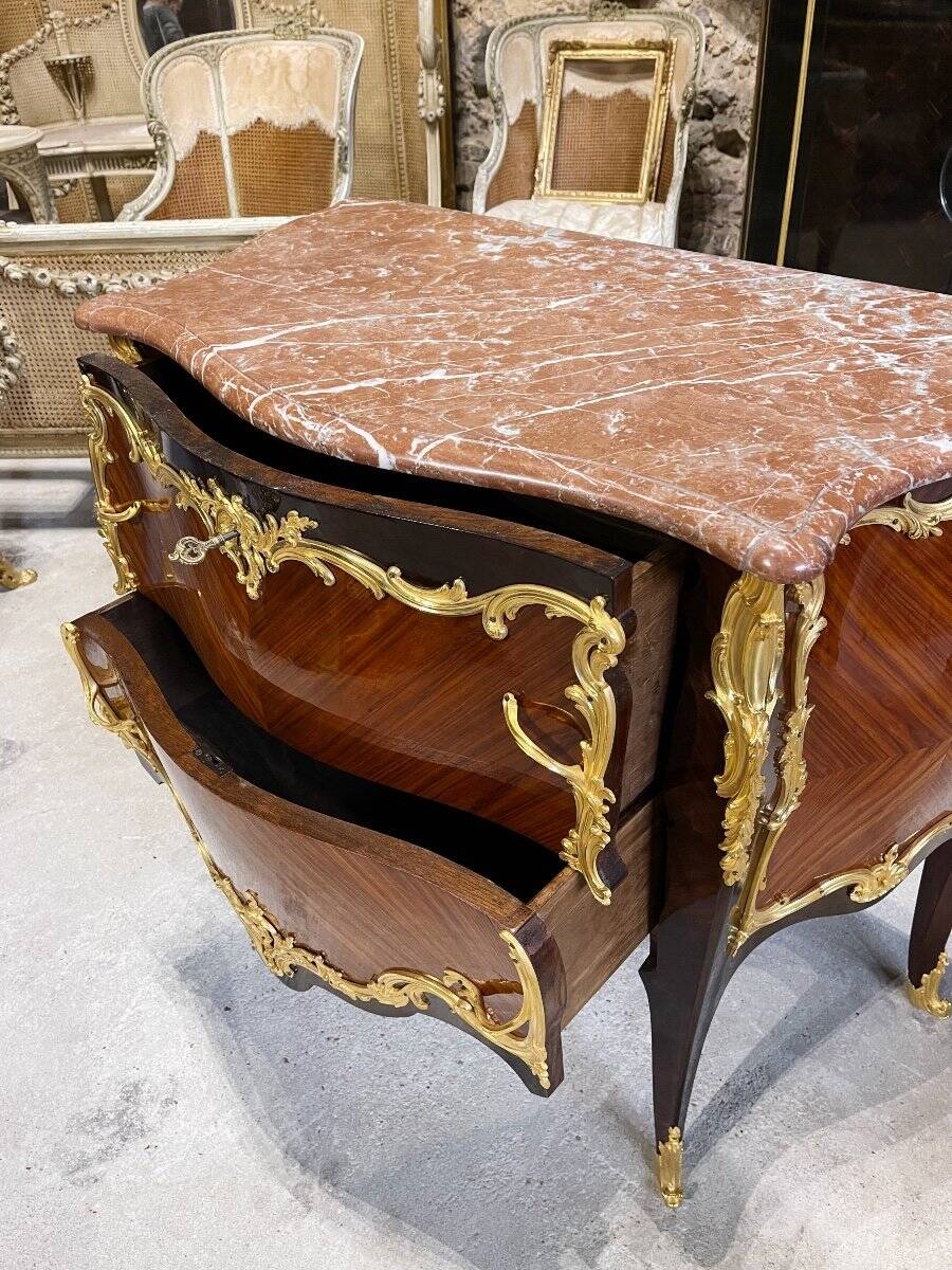 Jumping Commode in Marquetry and Gilded Bronzes Attributed to the House of Millet, 19th Century