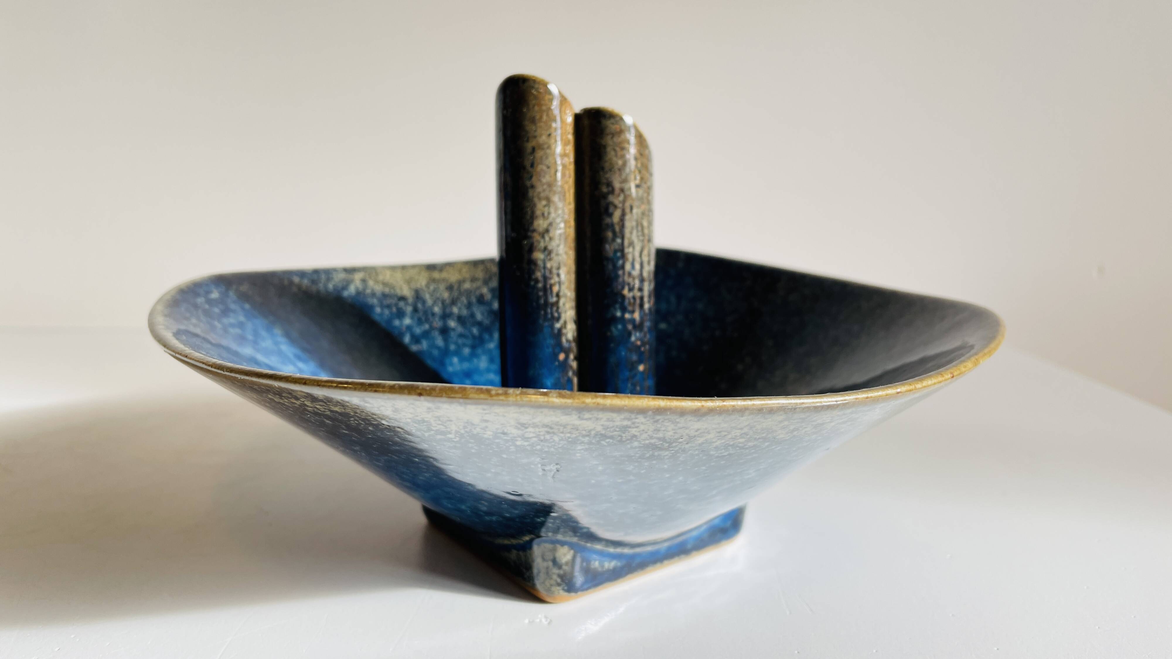 Vase céramique bleue vintage