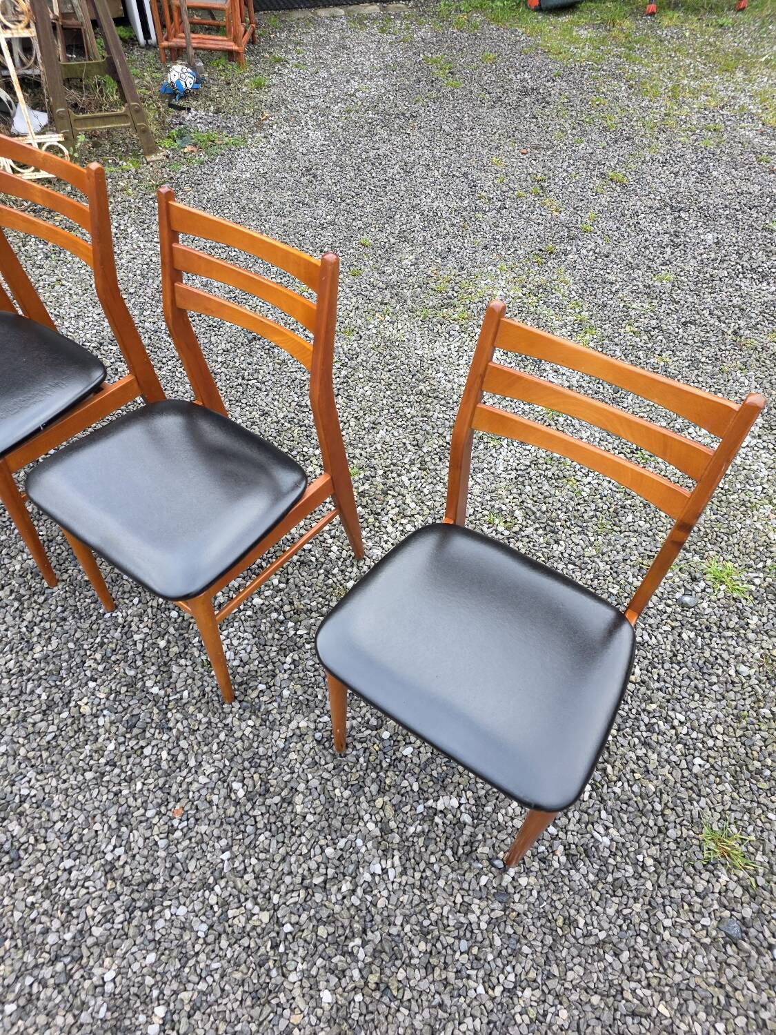 4 Scandinavian chairs from the 1960s