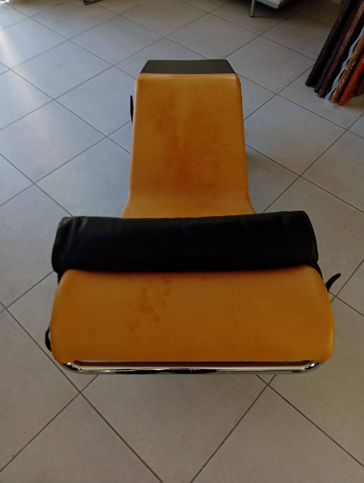 Lc4 le corbusier/ cassina  edition louis vuitton