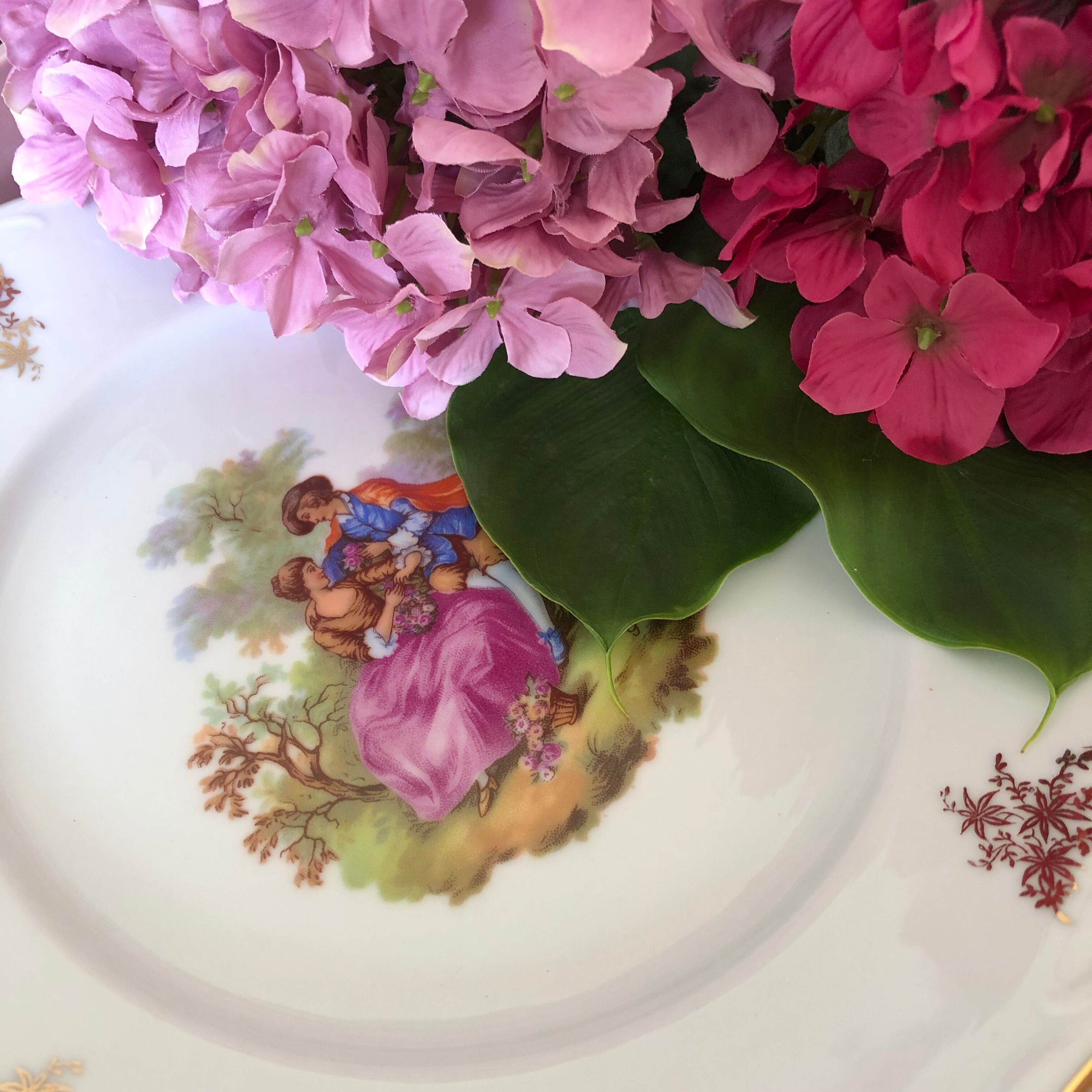 Table service, 48 pieces