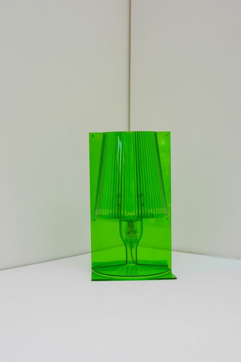 Lampe de table en polycarbonate transparent vert par Ferruccio Laviani pour Kartell, 2003.