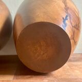 Paire de vases en bois