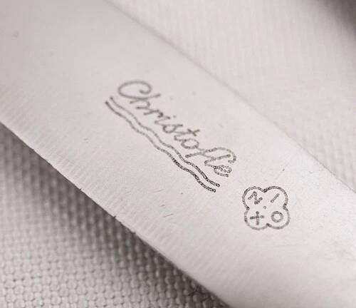Christofle America 12 dessert, cheese, and side knives, silver-plated metal, 20.2cm