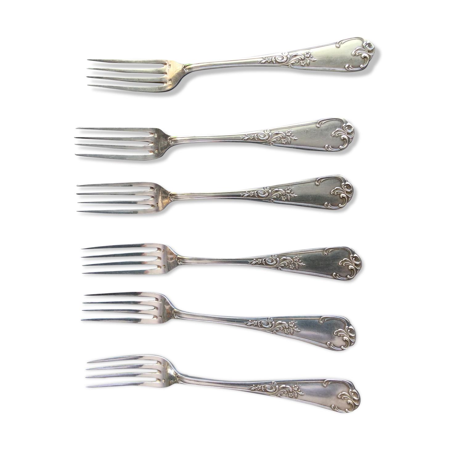 silver metal cutlery