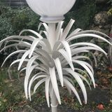 Palm lamppost by Sergio Terzani