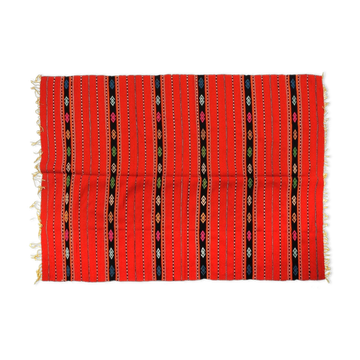 Tapis de laine rustique rouge traditionnel au design stylisé et rayures, authentique tissé à la main en Roumanie 225x145 cm