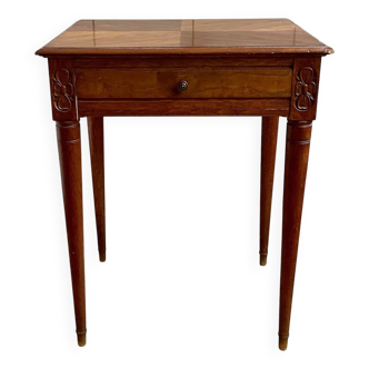Small living room side table in solid cherry and veneer, Louis XVI style