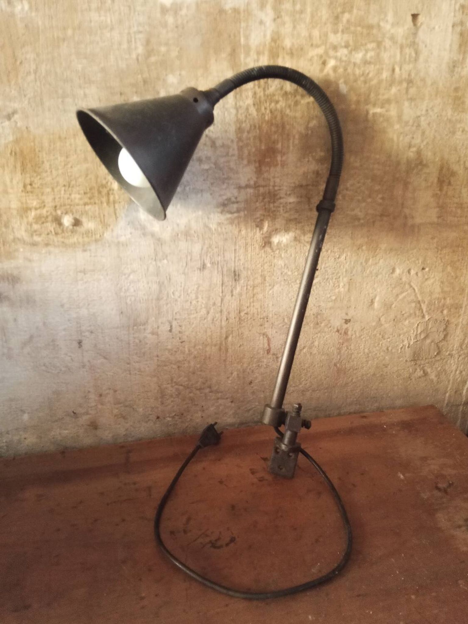 Workshop lamp, attributed to Alphonse Pinoit, 1930s to 1950s.