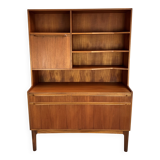Vintage McIntosh design bookcase by T. Robertson from the 1960s.